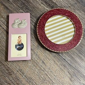 2 frames for picture